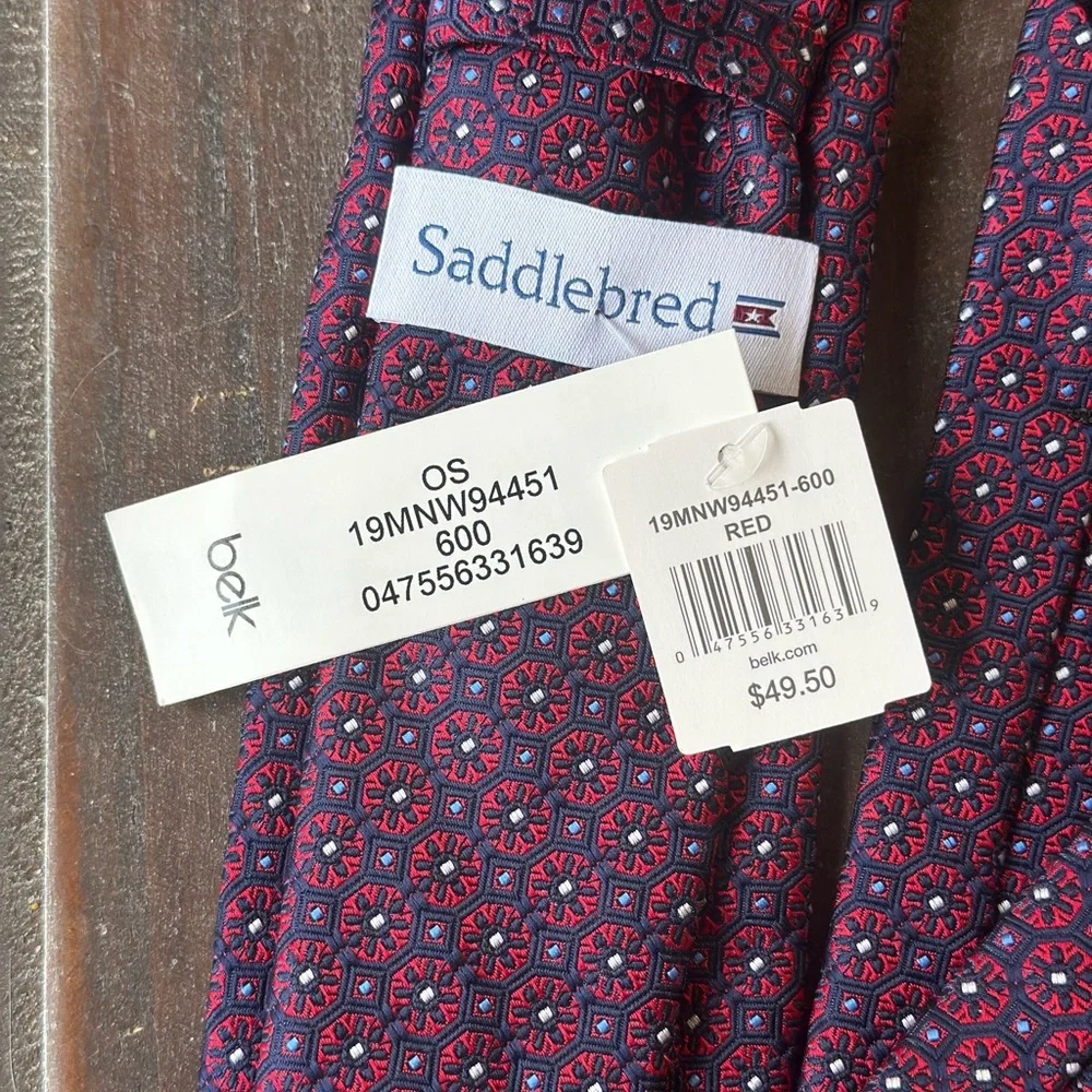 NEW SADDLEBRED Men's Tie 100% Polyester Necktie Designer  Red Navy Print 57” - Picture 3 of 5